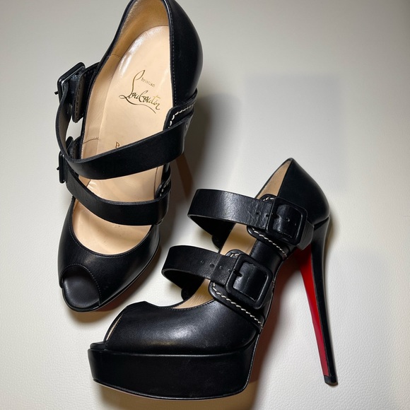 CHRISTIAN LOUBOUTIN CALF LEATHER PUMPS - AUTHENTIC - Picture 5 of 6